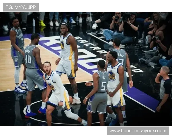 太阳替补表现：小球战术下的快速拉扯见效